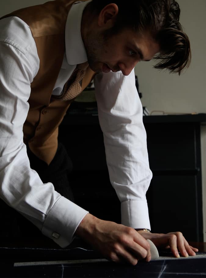 Fourth & Main Tailored