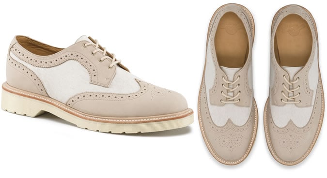 Dr. Martens Carrington Brogue