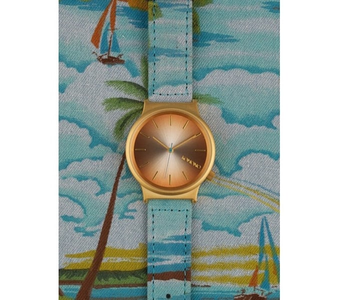 Bora Bora Komono Watch