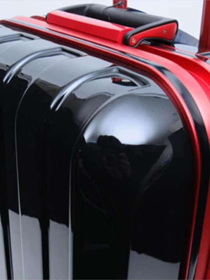 Hideo Wakamatsu luggage