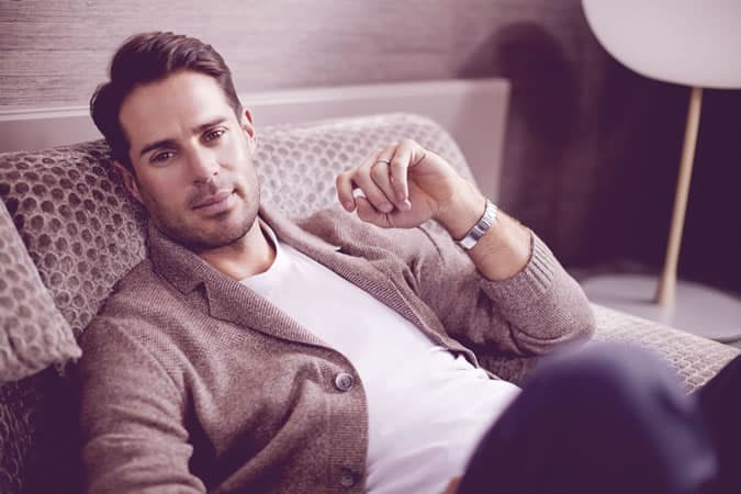 Jamie Redknapp to Promote Avon Cosmetics