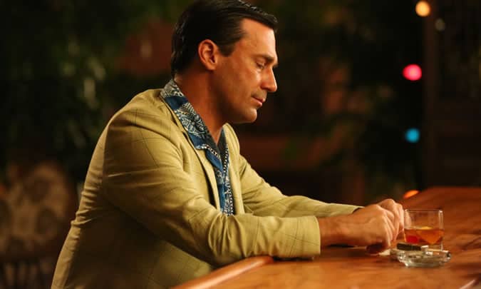 Don Draper Really Knew How to Wear A Summer Blazer