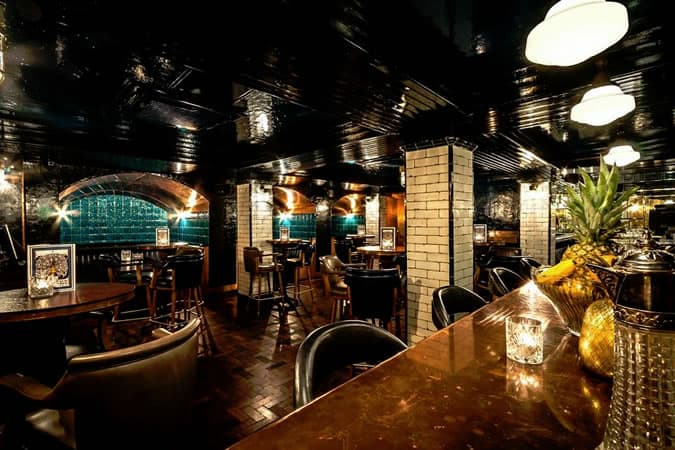 Hawksmoor, Guildhall, London