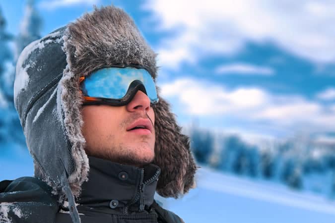 It's important to wear suncream while skiing
