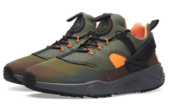 Nike Air Huarache Utility Premium Trainers