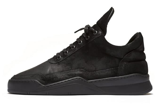 Low Top Ghost All Black