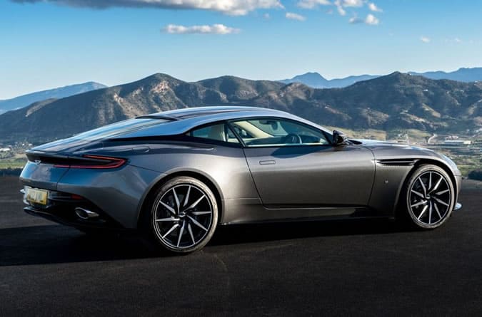 Aston Martin DB11
