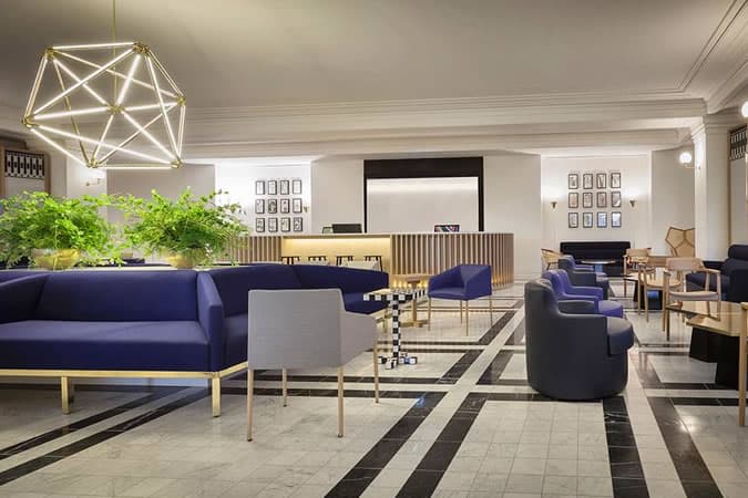 Selfridges International Lounge