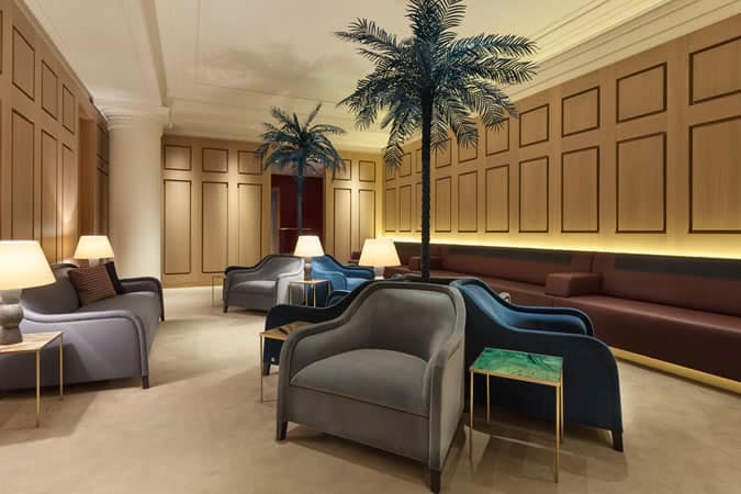 Selfridges International Lounge