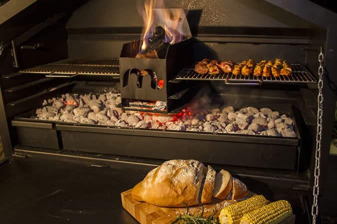 MegaMaster Freestanding Braai