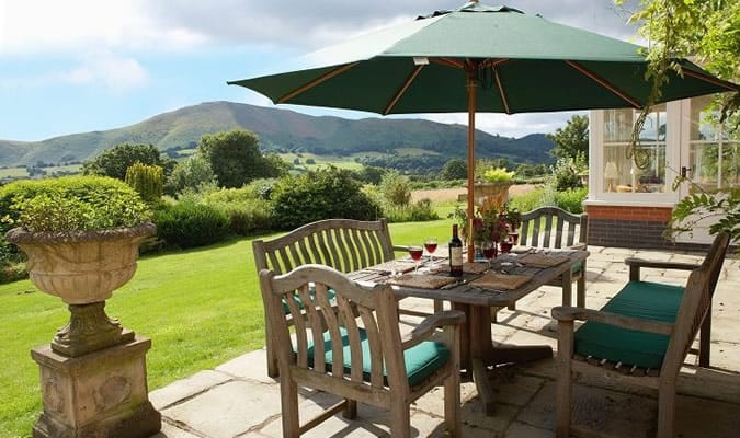 The Oaks, Shropshire, England