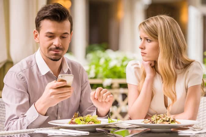 Don't play on your phone on a first date