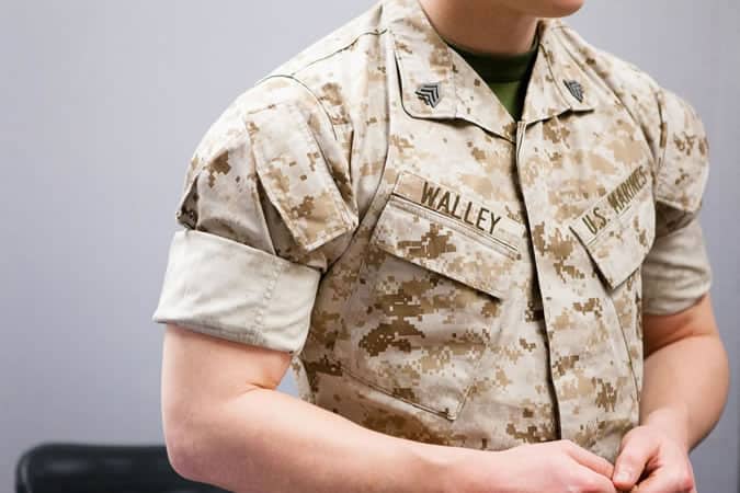 Marine Shirt Fold/Roll