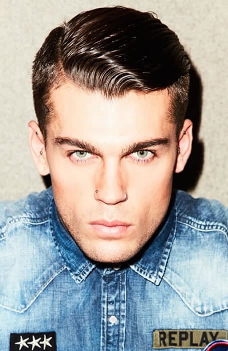 Widow's Peak Hairstyles With Side Parting