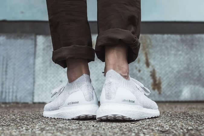 Adidas ultraBOOST Uncaged Triple White 2.0 rear