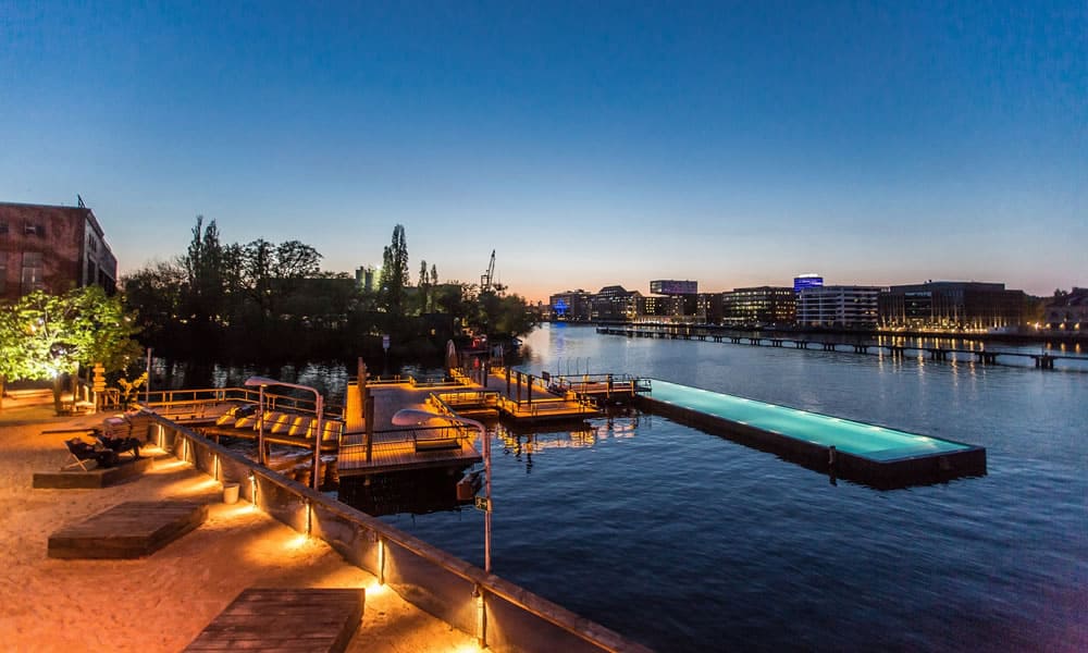 35 Of The Coolest Swimming Pools