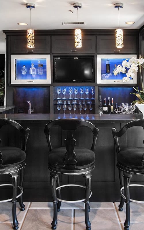 31 Home Bars