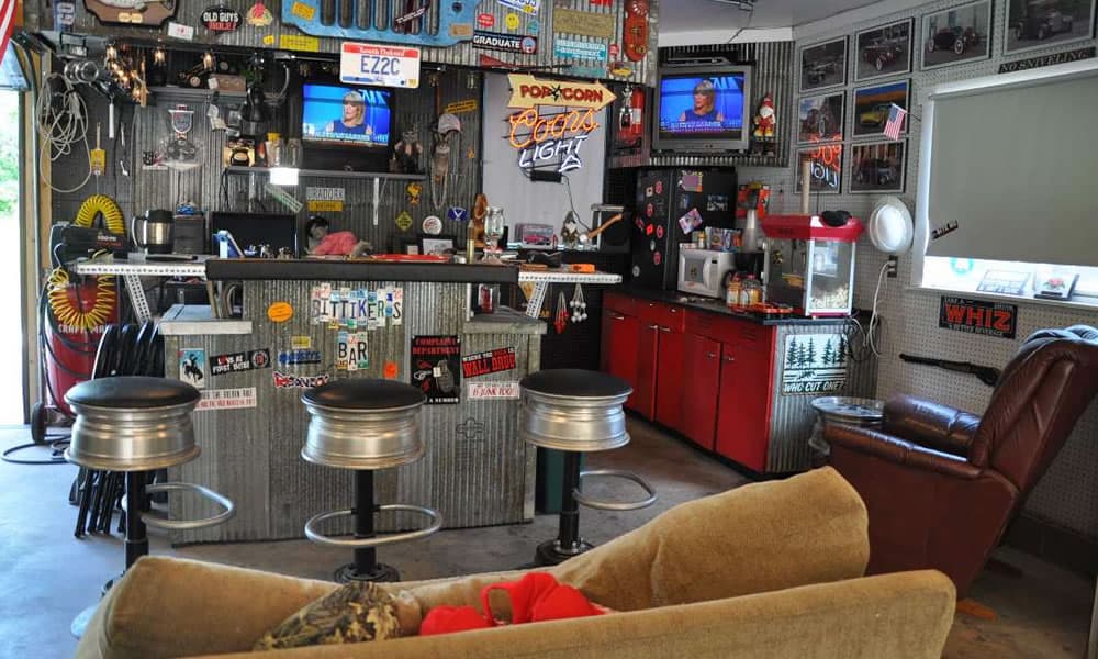 31 Home Bars