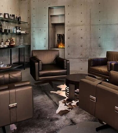 31 Amazing Home Bars That You’ll Want To Raise A Glass To