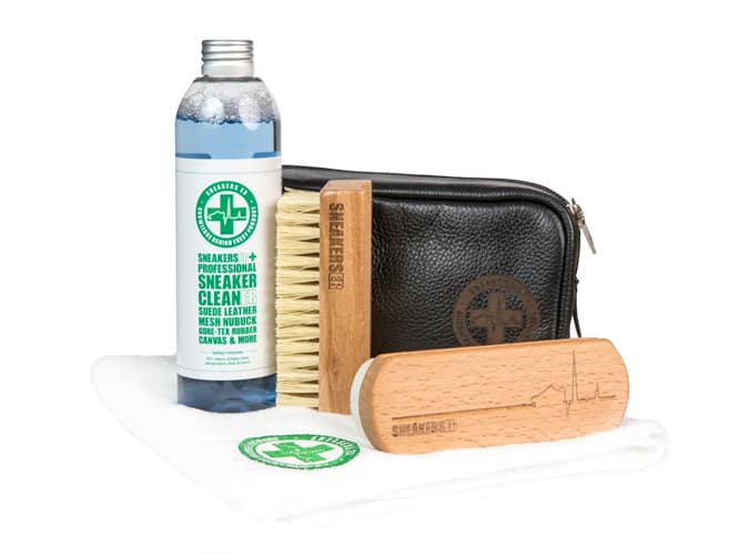Sneakers ER Luxury Calf Leather Dopp Bag Kit