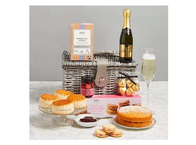 Kensington Teatime Treats Hamper