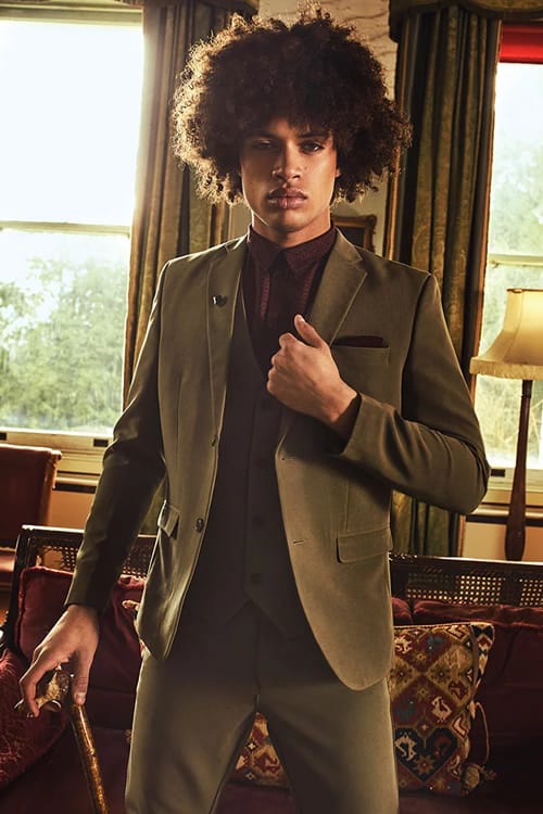 Men's green suit trend