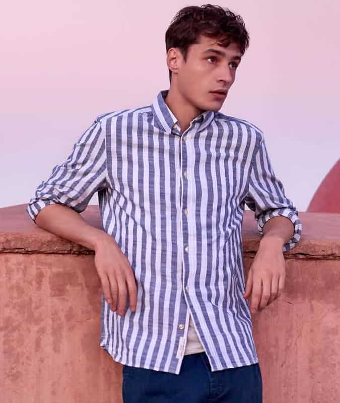 Deckchair vertical stripe shirt