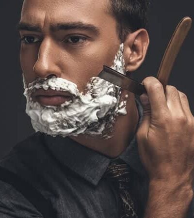 How To Use A Straight Razor Like A Barber Shop Pro