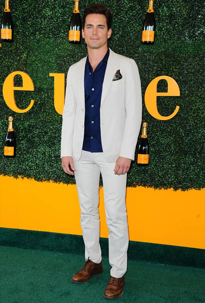 Matt Bomer Wearing A Cream Suit