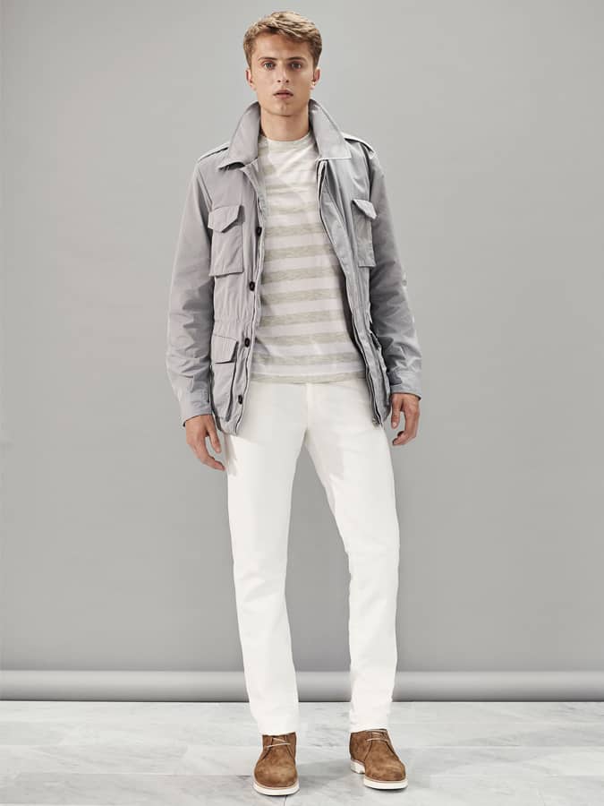 Men's White Jeans and Contrast Footwear Outfit Inspiration Lookbook