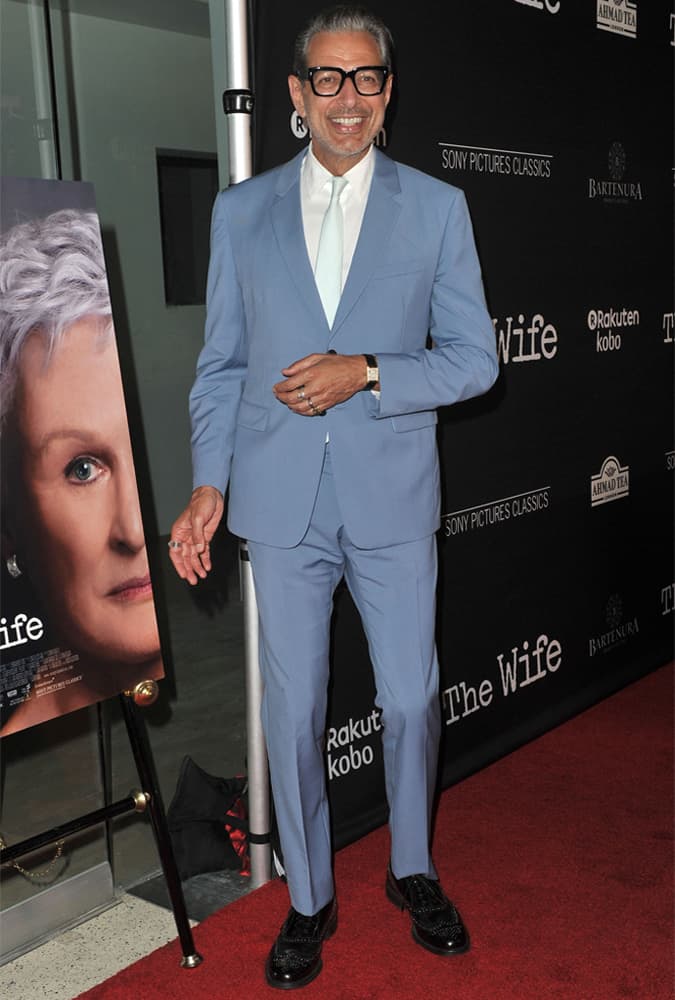 Jeff Goldblum Blue Suit