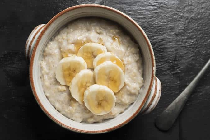 Porridge with bananas