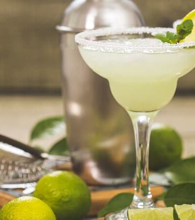 How To Make A Margarita: The Ultimate Guide