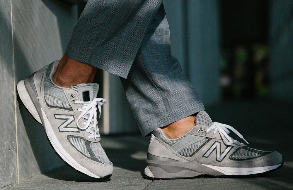 New Balance 990V5