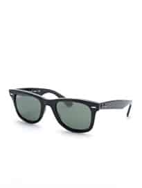 Ray-ban Classic Wayfarer In Black