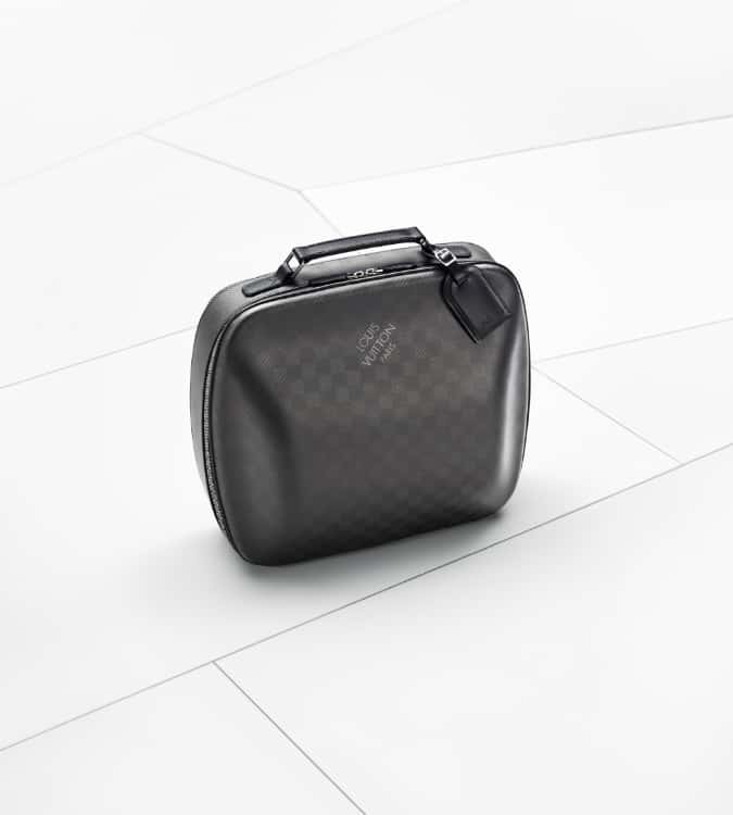 Louis Vuitton x BMWi8 Collection