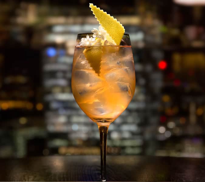Freedom of Peach (Serves 2) Cocktail
