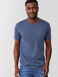 Gap Essential Pocket T-shirt