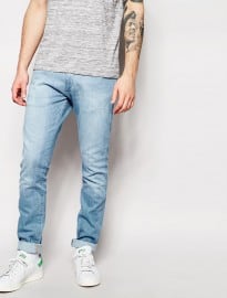 Wrangler Jeans Bryson Skinny Fit The Angler Light Wash