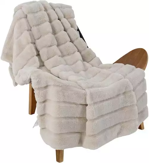 Faux Fur Throw Blanket