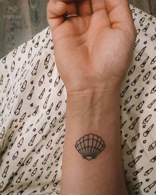 Simple Seashell Tattoo