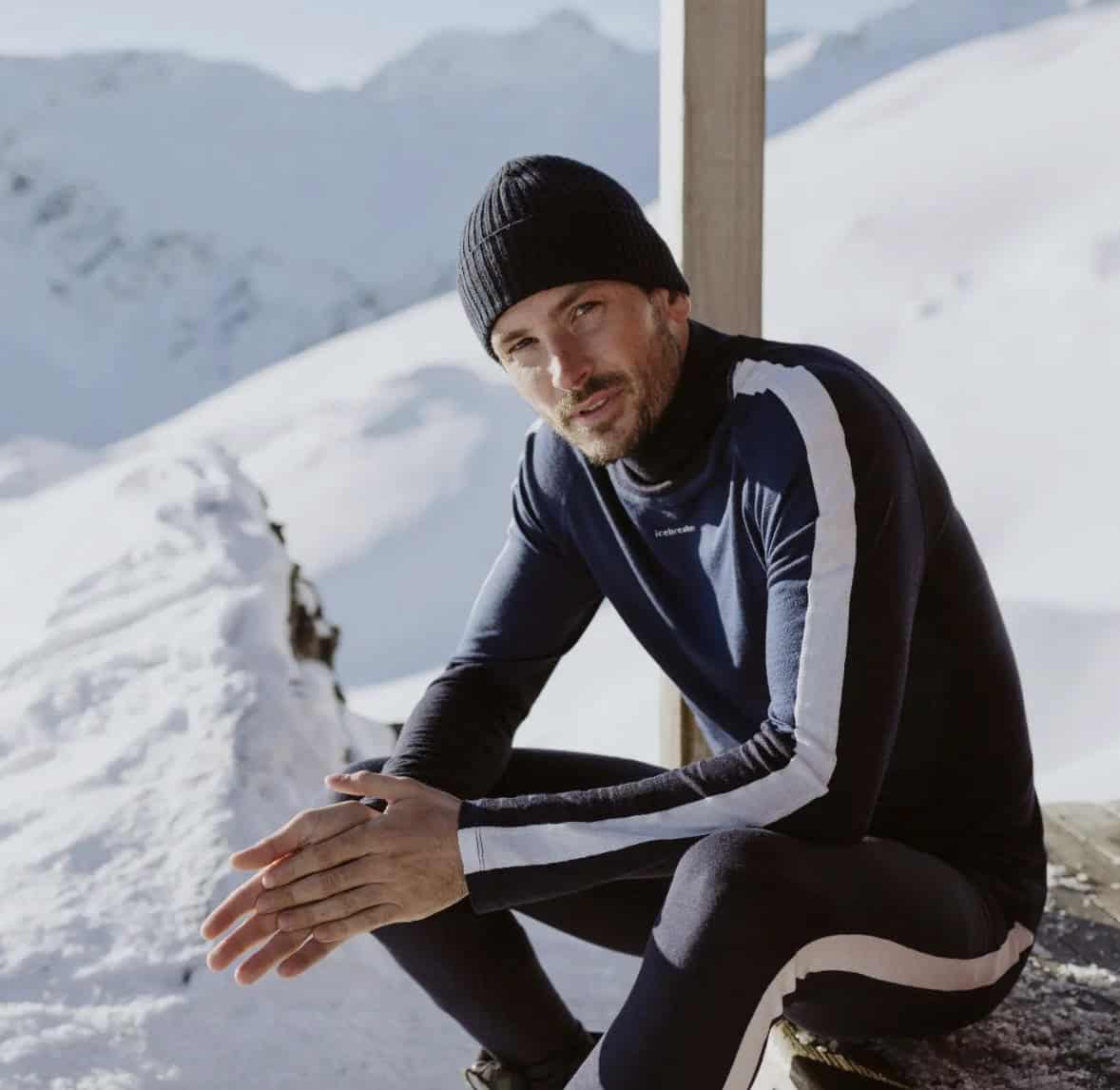Man wearing a men's thermal shirt 