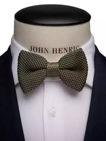 John-Henric_Knitted-Bow-Tie