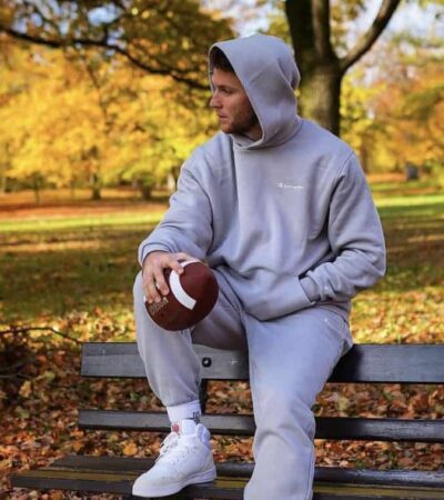 15 Best Grey Sweatpants For Guys In 2026