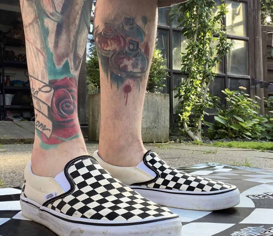 Men' slip-on checkered vans