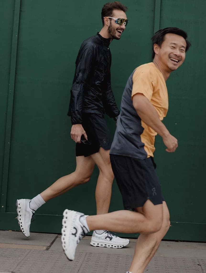 men running, smiling