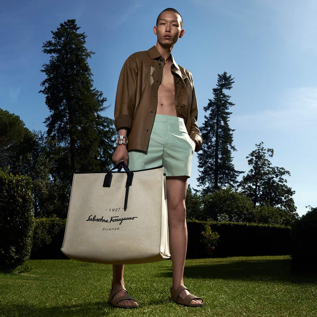 Ferragamo bag for a beautiful summer adventure