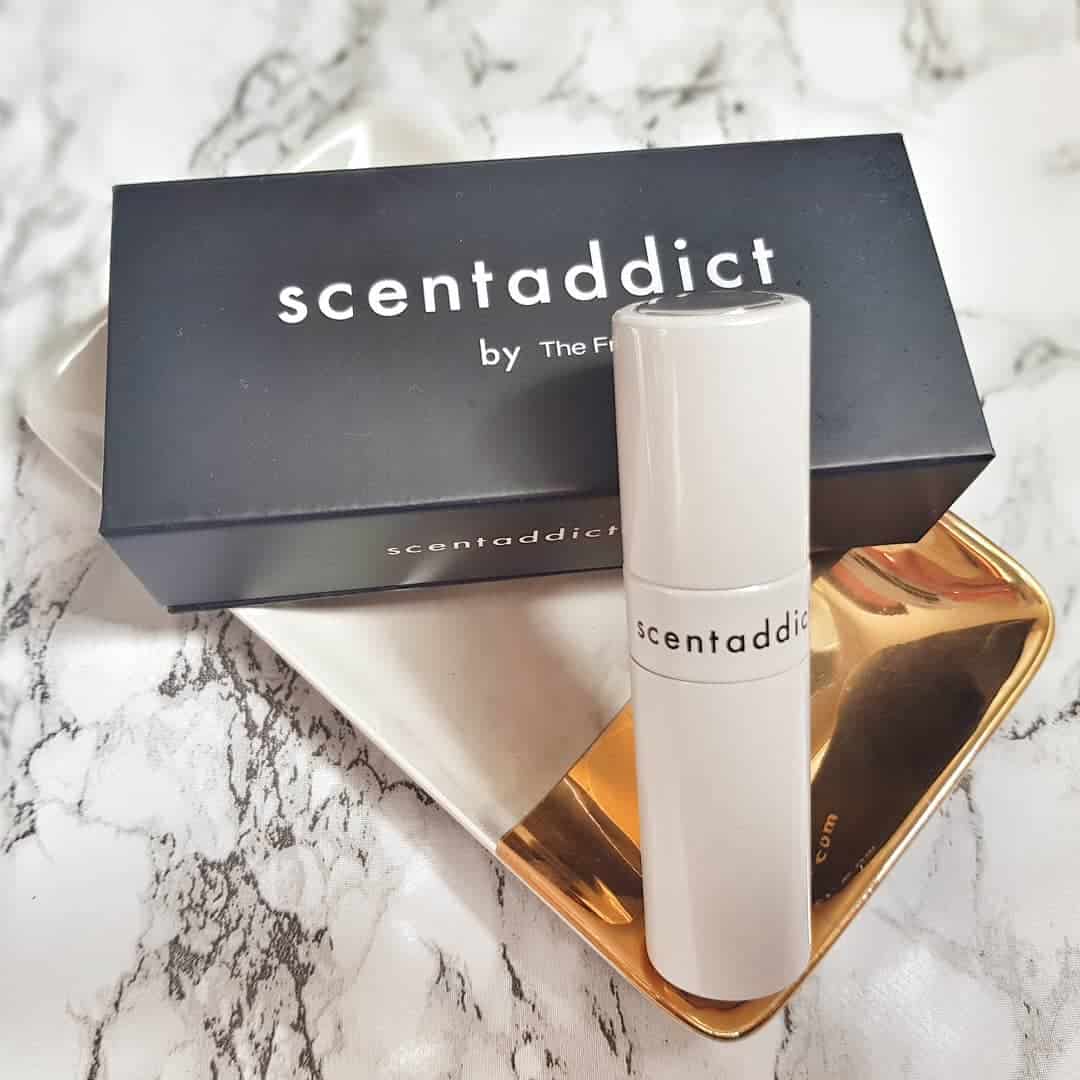 a pefume atomizer by scentaddict