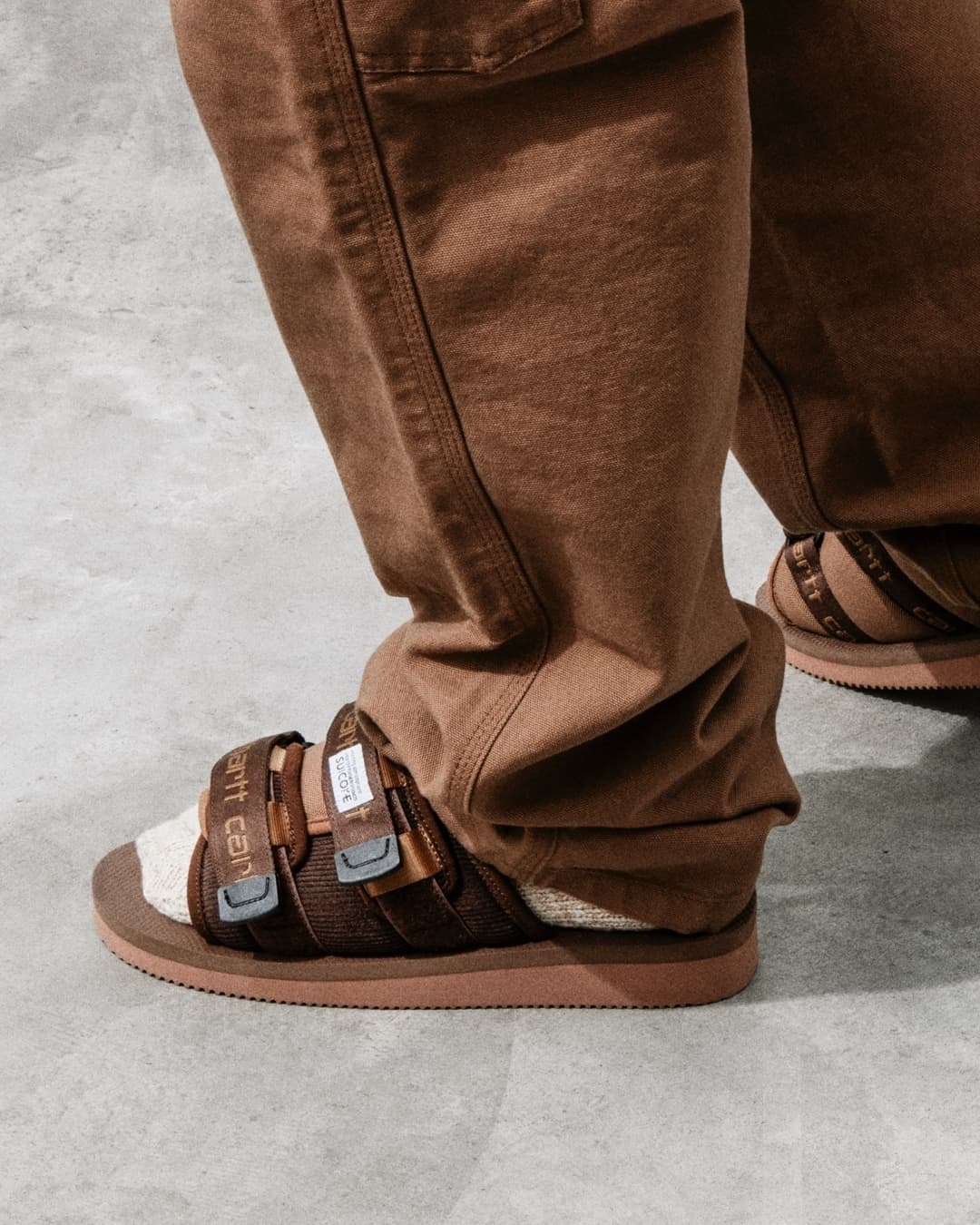 wearing slides with socks