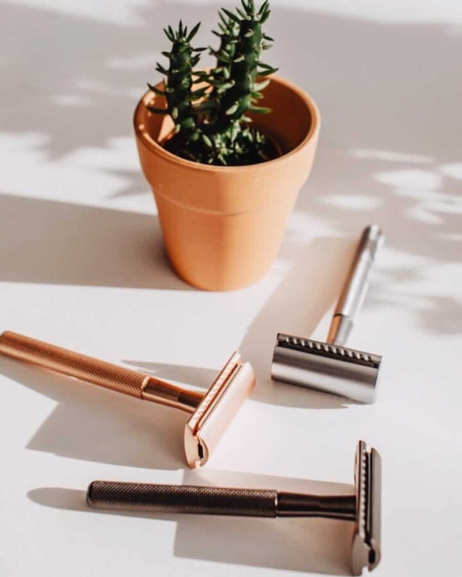 three different colors of bambaw safety razors